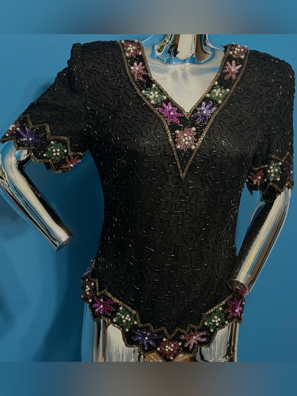 Vintage Laurence Kazar Black V-Neck Beaded Floral Accent Top S